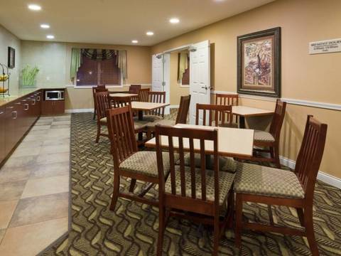 GRAND START® Breakfast Area