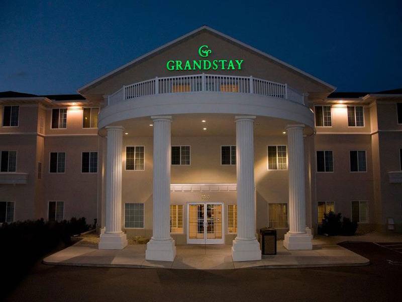 Hotel Tour | GrandStay® Hotel & Suites Madison