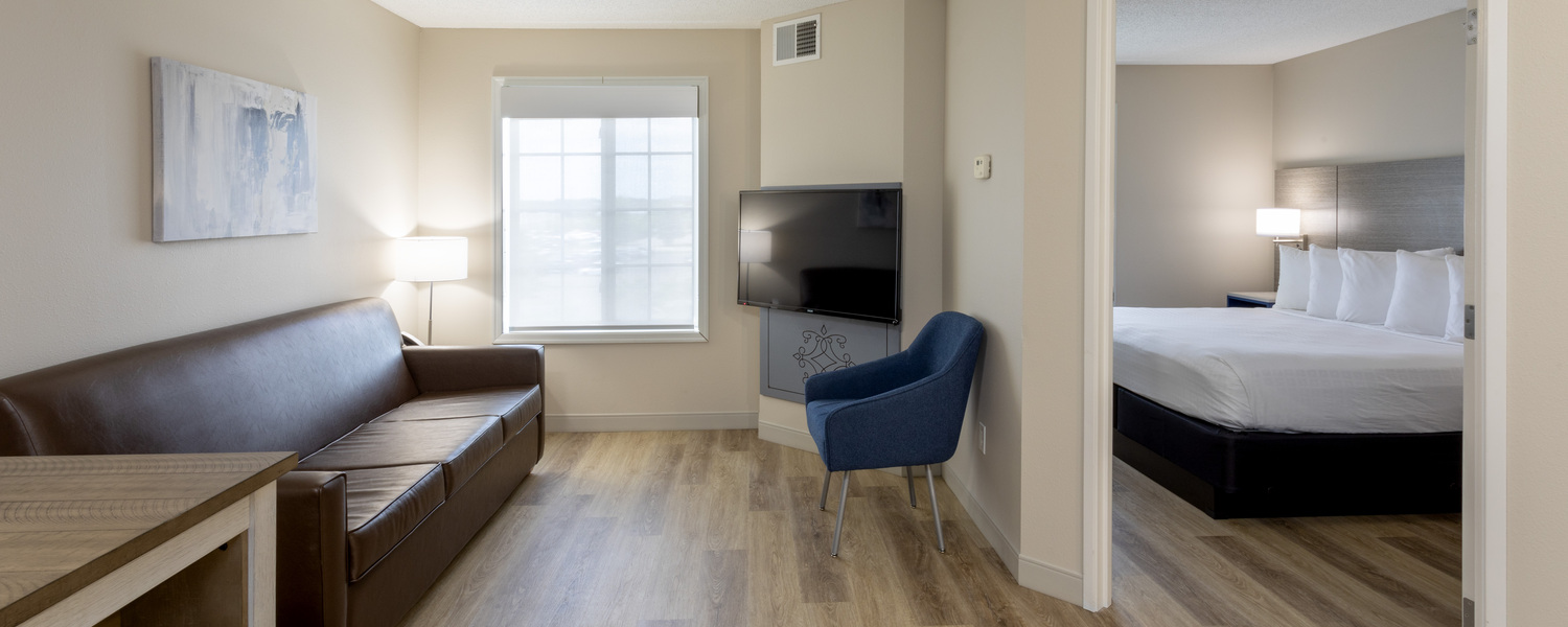 GrandStay Apple Valley