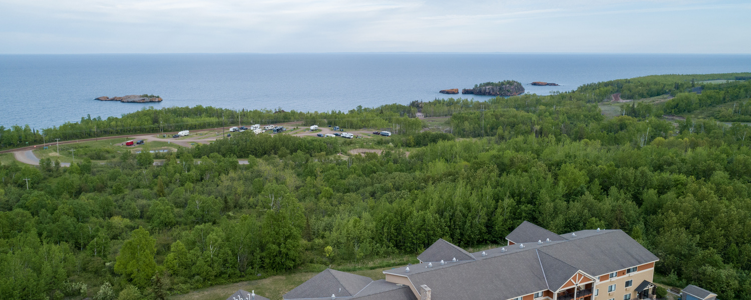 Welcome to the Black Beach Inn by GrandStay